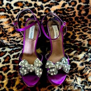 Brilliant magenta/purple Satin Steve Madden